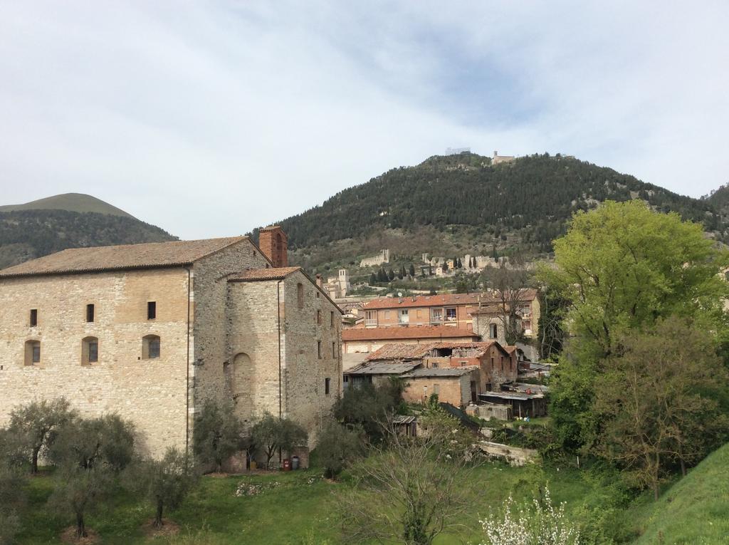 Affittacamere Via Carducci Gubbio Zewnętrze zdjęcie